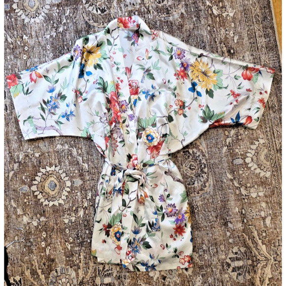 Natori White Floral Satin Robe & Slip Dress Set Women’s Small 2-Piece Lounge - Picture 9 of 11